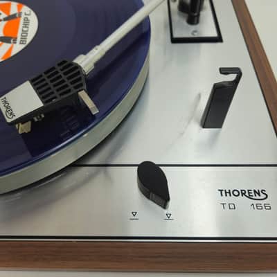 Thorens - TD 166 - 2-Speed Belt-Drive Suspended Chassis Turntable - New Belt image 2