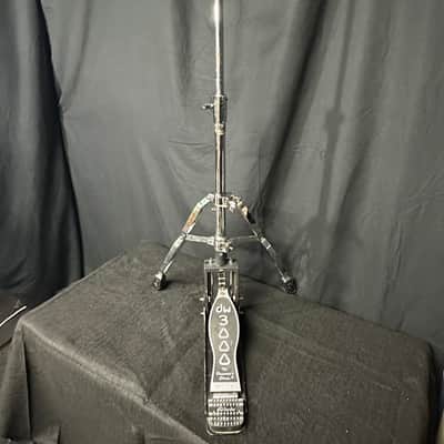 DW 3000 Series Hi Hat with 2 Swivel base legs / Gibraltar Clutch image 1