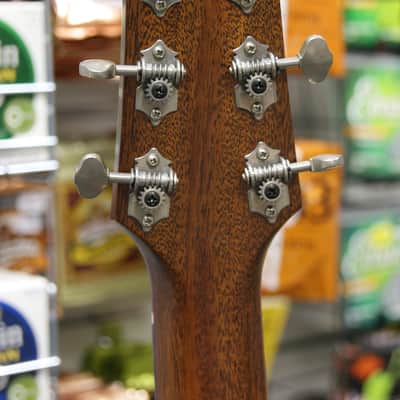 Takamine EF340S TT electro acoustic guitar with hard case image 12