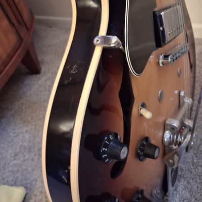 Gibson Es-335 Left handed 1979 - sunburst image 18