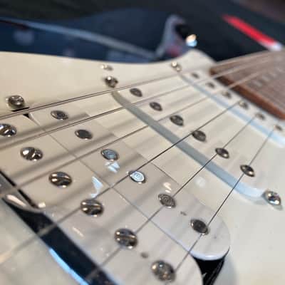 Fender Player Stratocaster HSS Pau Ferro Fretboard 2018 Black #MX22048412 (8 lbs. 5.9 oz.) image 2