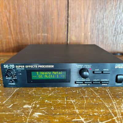 BOSS SE-70 SE70 Super Effects Processor New internal Battery w/ power supply image 2