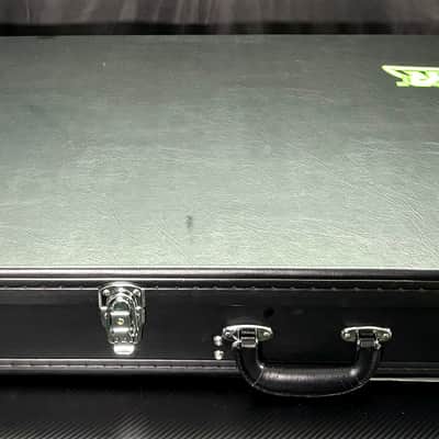 2023 Kramer Dave Mustaine Vanguard Rust In Peace - Alien Tech Green image 12