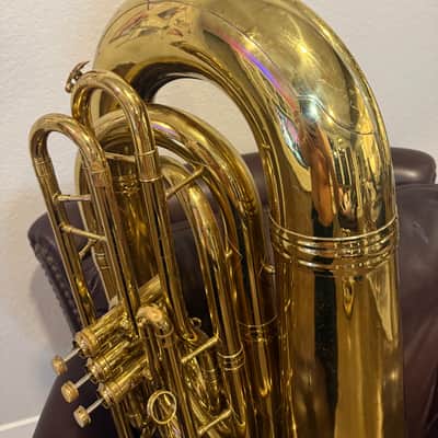 King  2340 4/4 Tuba with a Detachable bell and Case image 9