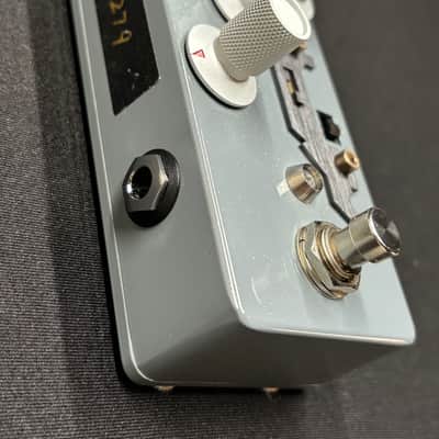 Sinvertek SHXC Super Overdrive Scream Honey 2024 - Blue sparkle image 4