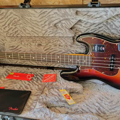 2025 Fender American Pro II Jazz Electric Bass 3 Tone Sunburst with Fender HSC image 2