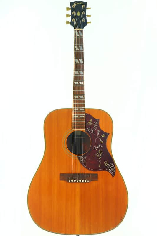Gibson Hummingbird 1968 Natural Acoustic Guitar – An Icon of the Sixties with Authentic Vintage Character - Good