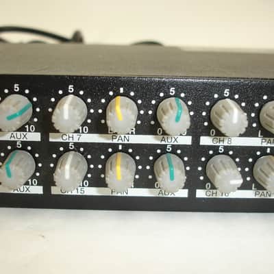 Peavey LM16S 16-Channel Stereo Line Mixer image 7