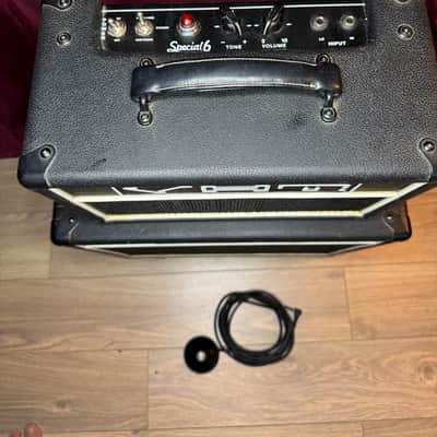 VHT Special 6 Valve Head & Matching 1x12 Cabinet Stack image 9