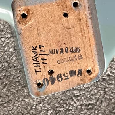 2005 Fender Highway One Stratocaster guitar body daphne blue image 2