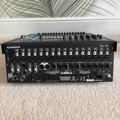 Allen & Heath QU-16 16-Channel Digital Mixer 2013 - Present - Black image 3