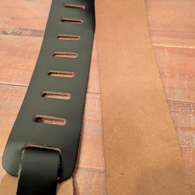 Levy's Guitar Strap Black Leather 2.5" Excellent Condition! image 5