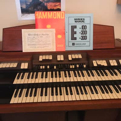 Hammond E-300 w/ bench and pedals E-311 1966 image 1