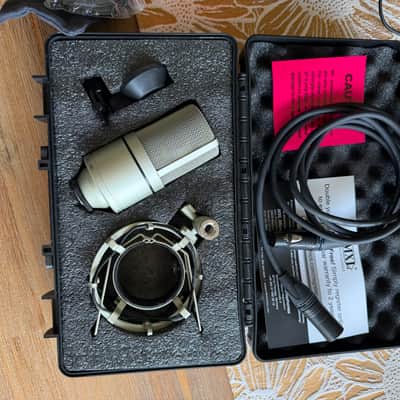 MXL 990 Condenser Microphone 2010s - Metal image 5