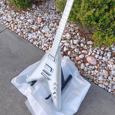 Firefly Snow falcon V ~ 2025 ~ Snow Burst ~ Open Box image 3
