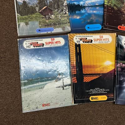 Lot of 7 Used Piano & Organ EZ Play Books including Super & Standard Hits & More image 2
