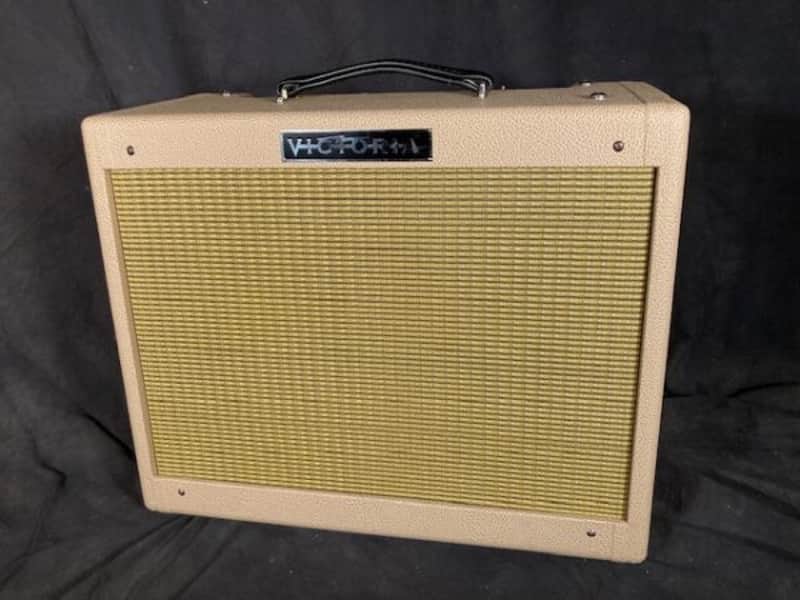 Victoria Vicky Verb (Smooth Blonde Tolex) 5-15 watt 1x12 Guitar Tube Amplifier Guitar Combo Amp NEW IN SEALED BOX image 1