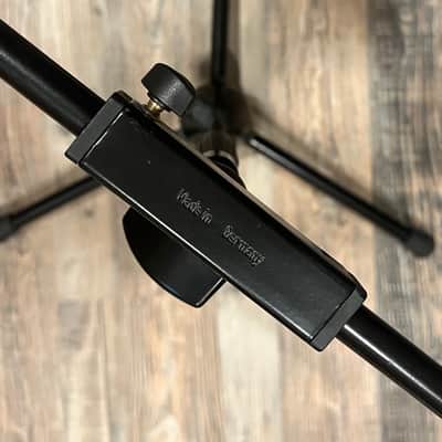 Vintage K&M 25900 Tripod Mic Stand w/ Adjustable Boom - Black image 4