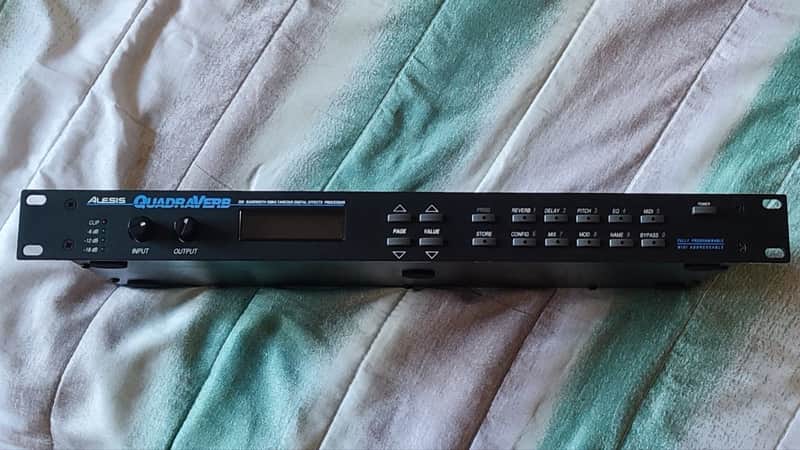 Alesis QuadraVerb 20k Bandwidth Simultaneous Digital Effects Processor 1990s - Black image 1