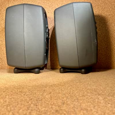 Genelec 8030A 5" Powered Nearfield Studio Monitor (Pair) 2005 - 2013 - Gray image 8