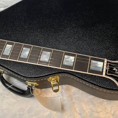 NEW! Gibson Dealer Select Custom Shop Les Paul Custom AAA Figured Flame Top - Transparent Black / Natural Back - Authorized Dealer - WOW! WOW! WOW! 8.9 lbs - G05989 image 6