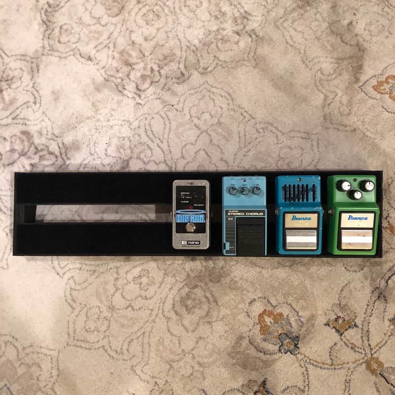 Guitar Pedal Board Custom 5.5”x24” VELCRO® brand image 1