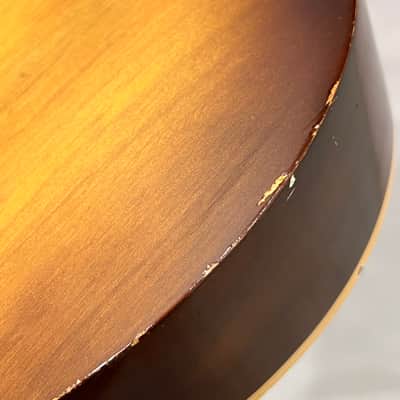 Harmony H8031 oval hole flat back mandolin 1972 - Sunburst image 17