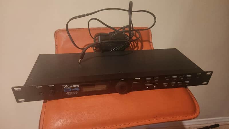 Alesis Model D4 16 Bit Drum and Percussion Sound Module image 1
