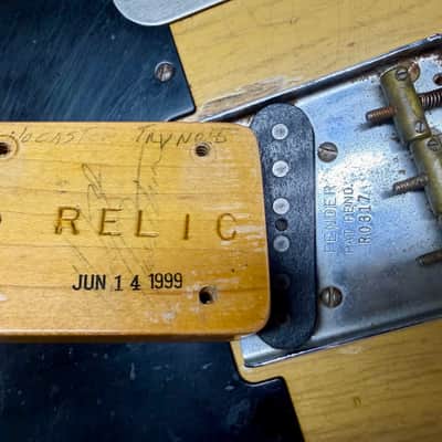 Fender Custom Shop '51 Nocaster Relic 1999 - Butterscotch Blond image 8