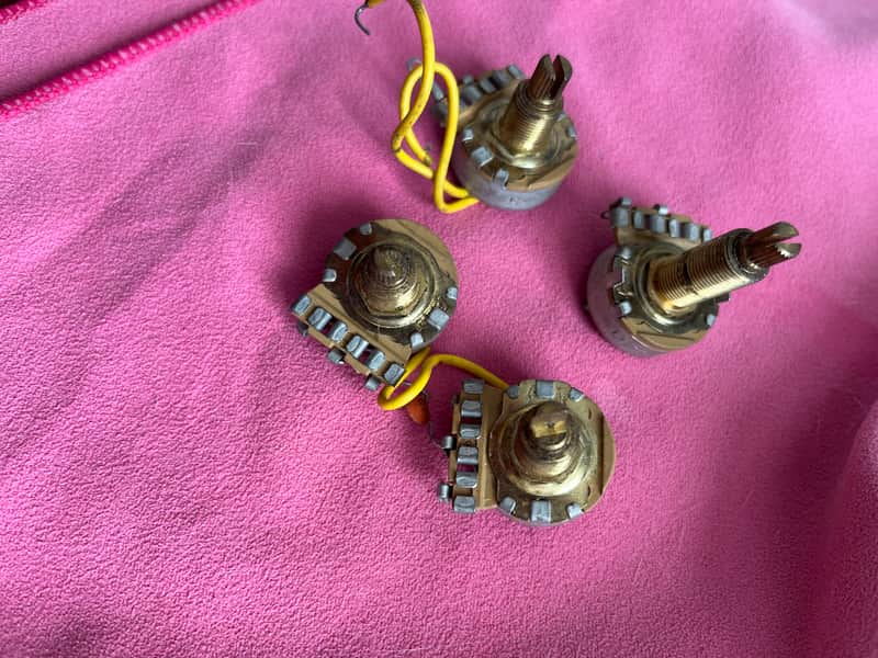 Gibson Harness 2000 image 1