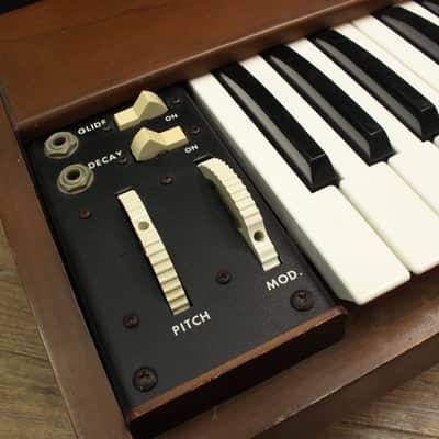 MOOG MINIMOOG MODEL D (Late Model) [12645] (04/17) image 8