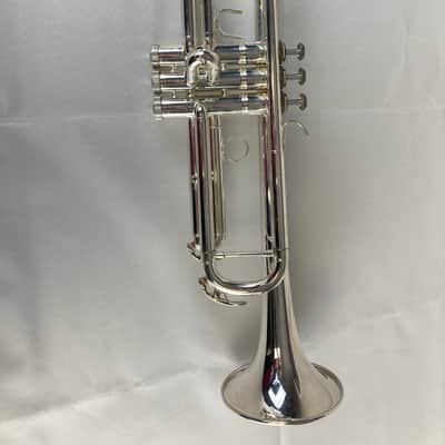 Blessing BTR-1460 Bb Trumpet – Silver-Plated – Intermediate Model – Excellent Condition – w/ Case SM#3632 image 2