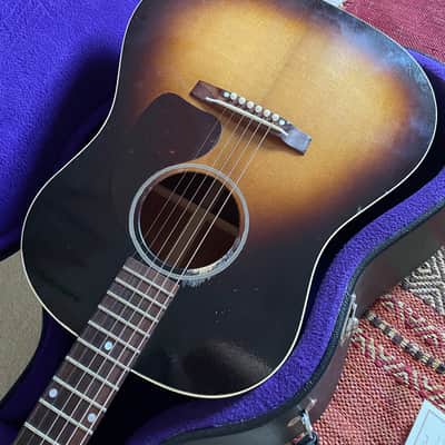 Gibson Custom Shop Murphy Lab '42 Banner J-45 Reissue Light Aged Vintage Sunburst image 8