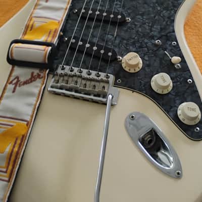 Fender Stratocaster MJT Partscaster 2000 s - White image 11