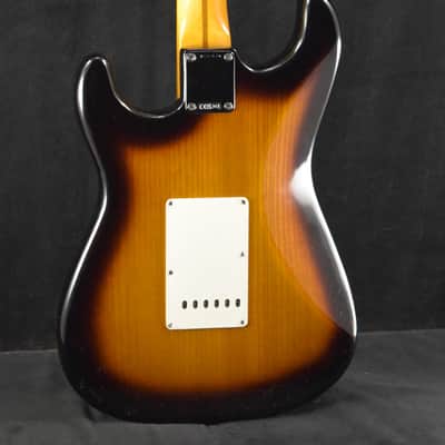 Fender Stories Collection Eric Johnson 1954 “Virginia” Stratocaster Maple Fingerboard 2-Color Sunburst image 7