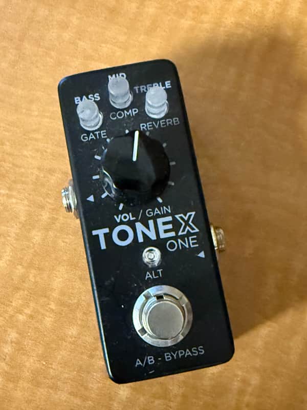 IK Multimedia ToneX One