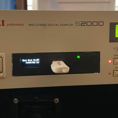 USB Floppy Emulator for Akai S2000 Sampler with OS Replacement disk drive, OLED Display & 4GB S-2000 image 2
