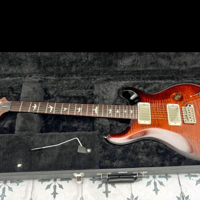 PRS Custom 22 – 2015 – Black Gold Burst – Excellent Condition w/ Original Hardshell Case image 2
