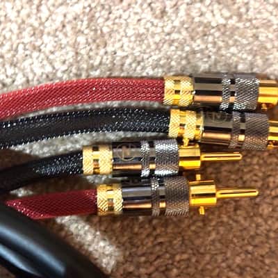 BENCHMARK MEDIA 10 ft pair speaker cables SPEAKON to Bananas 2026 - black image 3