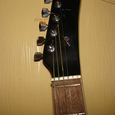 Ural 650 Electric Guitar USSR Soviet Vintage image 3