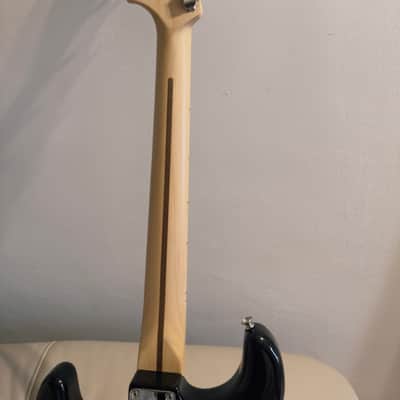 Fender American Performer Stratocaster HSS with Maple Fretboard 2018 - Present - Black image 10