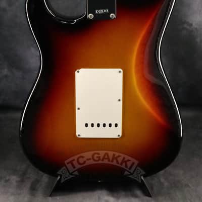 Fender USA 2024 American Vintage II 61 Stratocaster image 5
