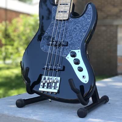 2025 Fender MIM Geddy Lee Jazz Bass Gloss Black image 4