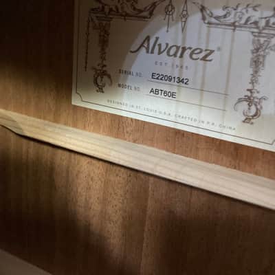 Alvarez ABT60E Baritone with Electronics 2010s - Natural image 2
