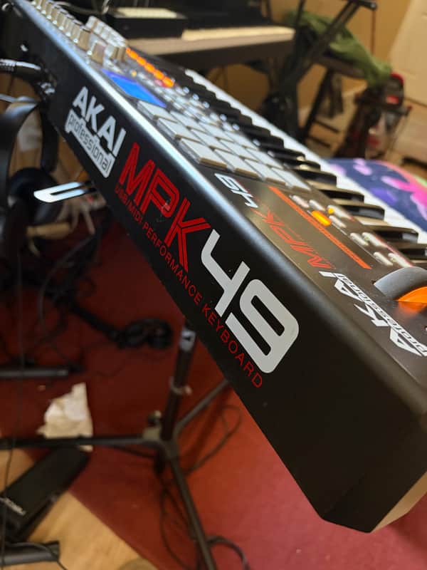 Akai MPK49 - Black image 1