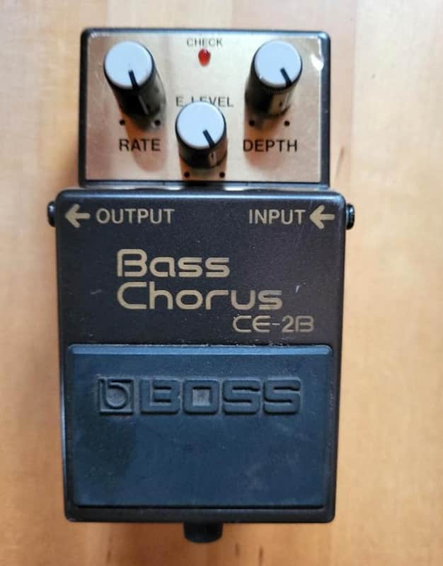 Boss CE-2B Bass Chorus (Green Label) | Reverb Canada