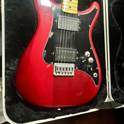 Fender Lead III with Maple Fretboard 1981 - 1983 - Cherry Sunburst image 2