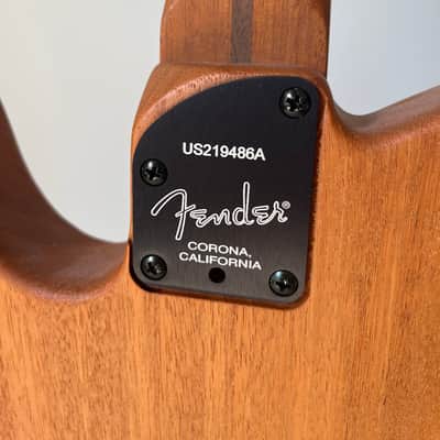 Fender American Acoustasonic Telecaster 2019 - Present - Natural image 11