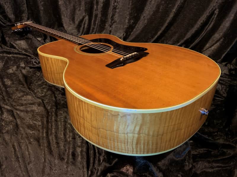 Guild GF30 Westerly Rhode Island built in 1987 Vintage Guild Acoustic Guitar Flame Maple Archback image 1