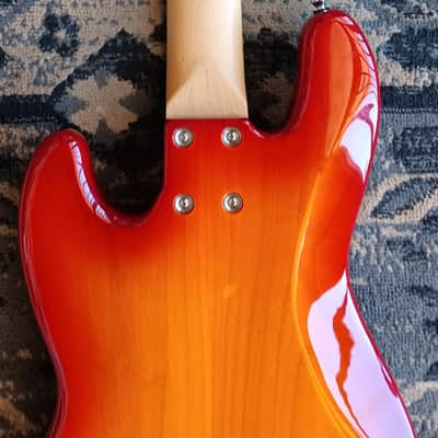 G&L JB 5 2017 - Cherry Burst image 21